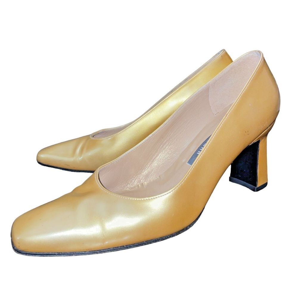 VTG Stuart Weitzman Gold Patent Leather‎ Square Toe Block Heel Shoe Satin 7B